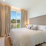Villa New - Rooftop Jacuzzi & Sunset Views Santa Bárbara de Nexe