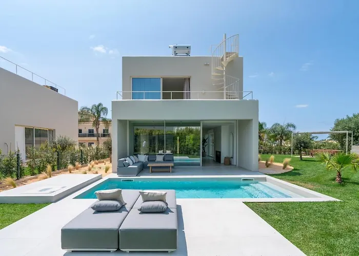 New - Rooftop Jacuzzi & Sunset Views Villa *