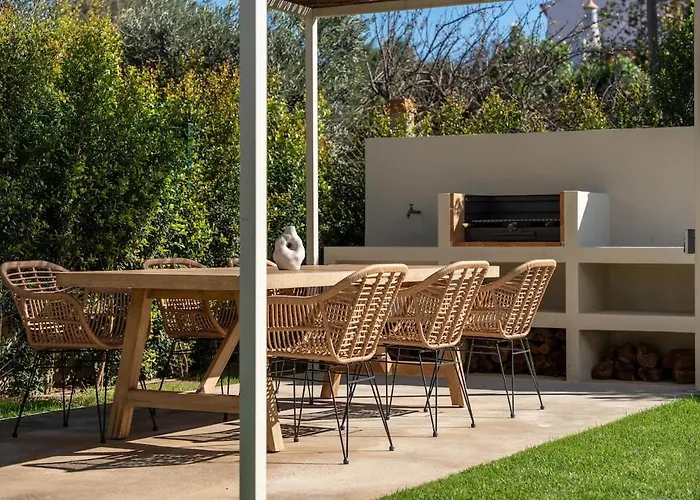 Villa New - Rooftop Jacuzzi & Sunset Views Santa Bárbara de Nexe