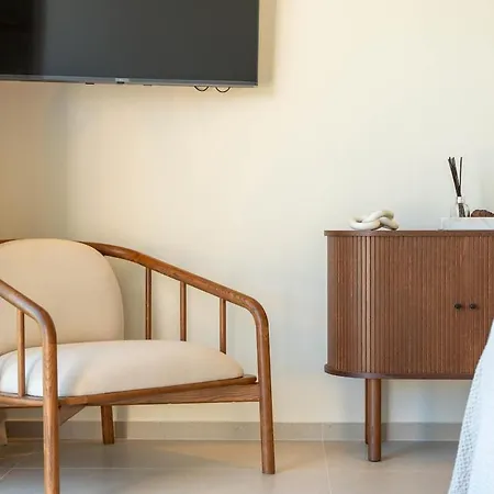 New - Rooftop Jacuzzi & Sunset Views 빌라